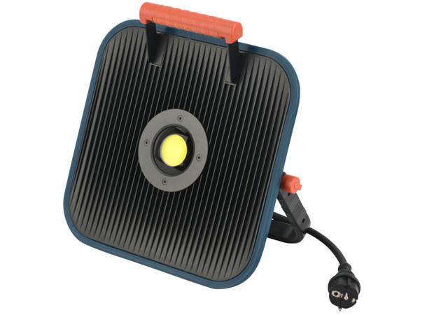 Arbeidslampe 2800 Lumen Mareld Kan bygges ut med batteri 